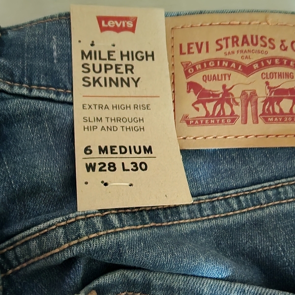Levi's Mile High Super Skinny Jeans 28 NWT - Picture 4 of 4